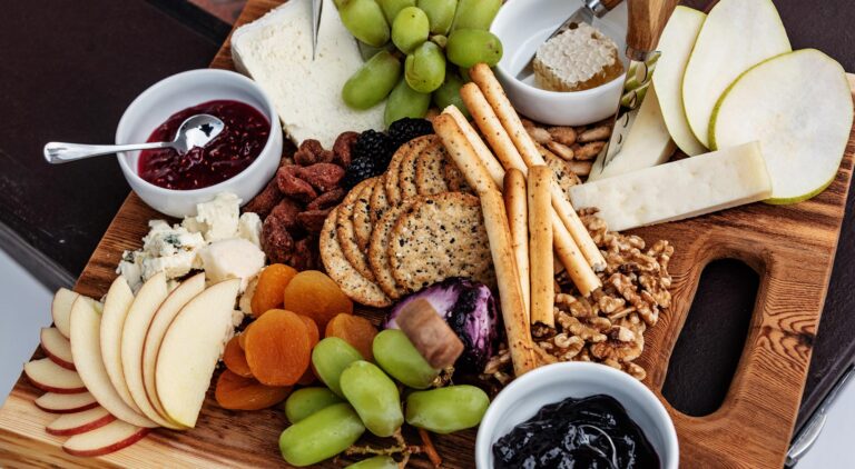 fine-dining-cheese-board
