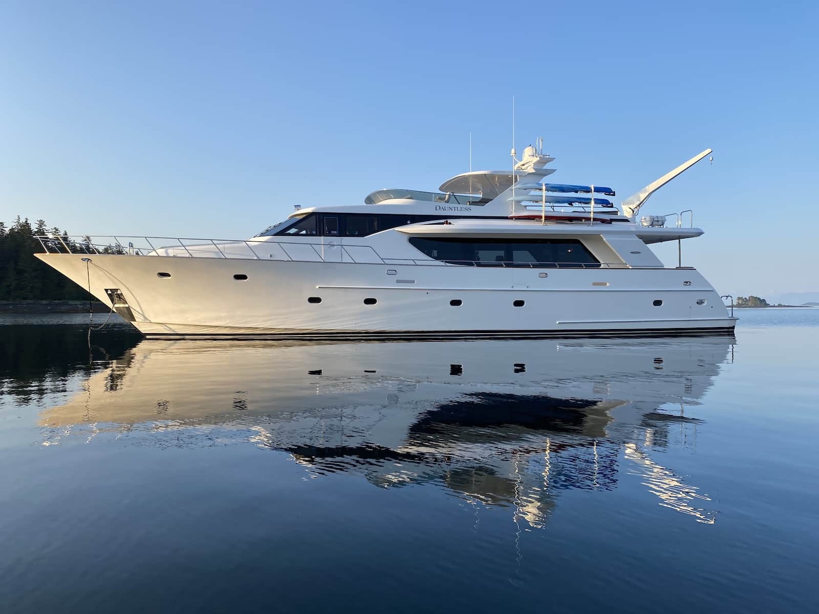 Some mornings, Alaska shows off. M/Y Dauntless, perfectly positioned to witness it all.