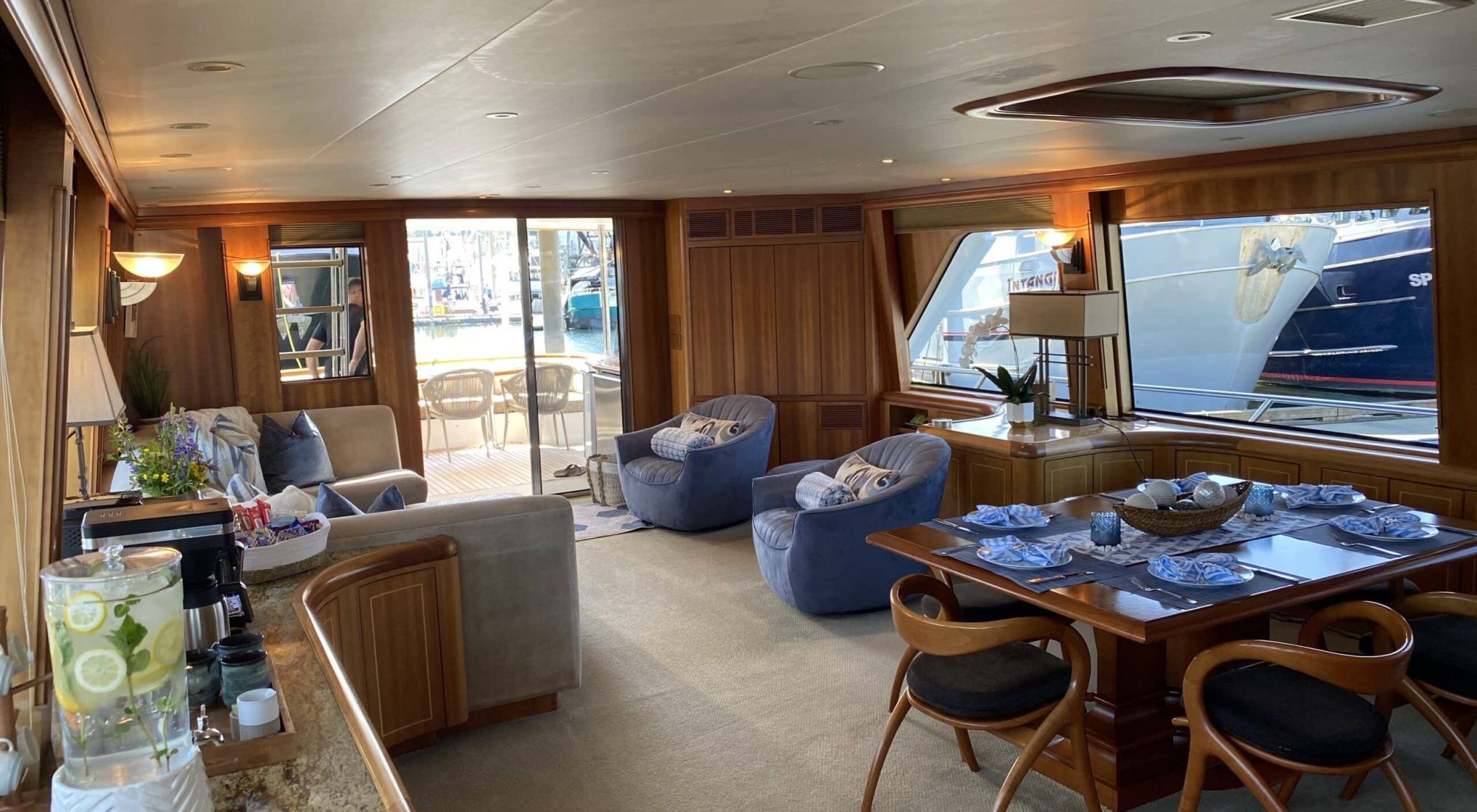 67598785405__22510D15-753E-4BB2-A6D3-972386CEF69D